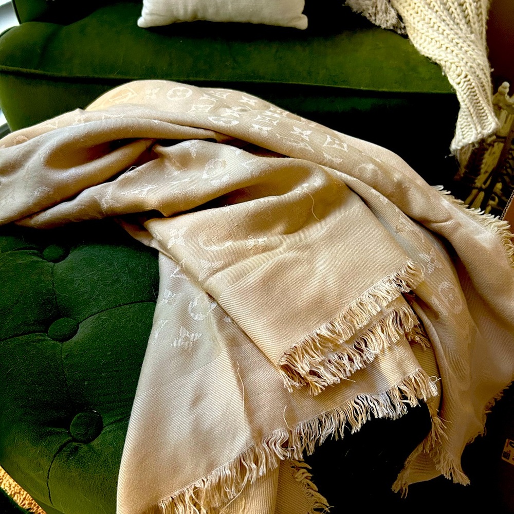 Louis Vuitton large monogram scarf/shawl